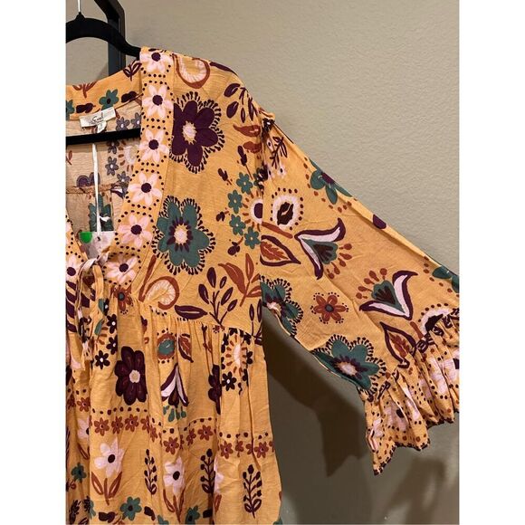 Easel Los Angeles Boho Mustard Yellow Multicolor Floral Babydoll Tunic Top Size - Picture 5 of 7